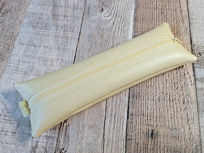 Estuches elásticos de piel sintética lisa