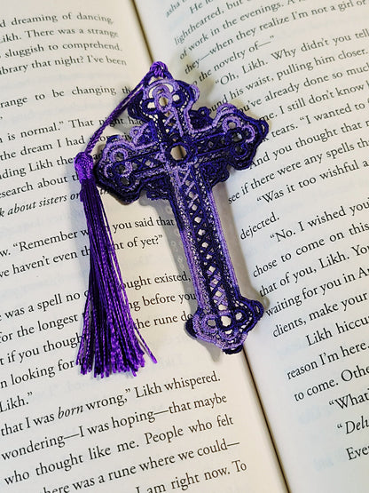 Marcapáginas de cruz de encaje independiente