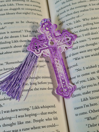 Marcapáginas de cruz de encaje independiente