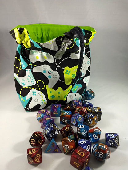Bolsa de dados con cordón para control de juego